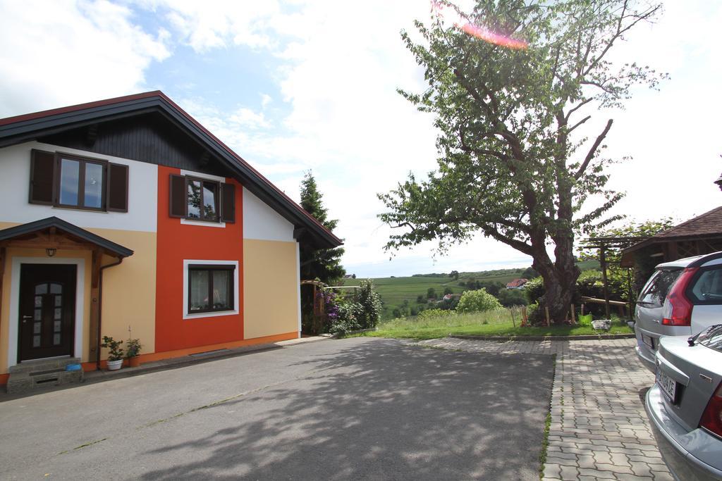 Gastehaus Dobida Hotel Unterlamm  Exterior photo