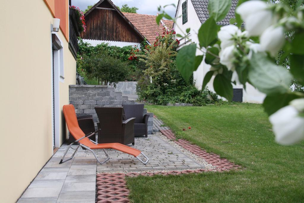 Gastehaus Dobida Hotel Unterlamm  Exterior photo